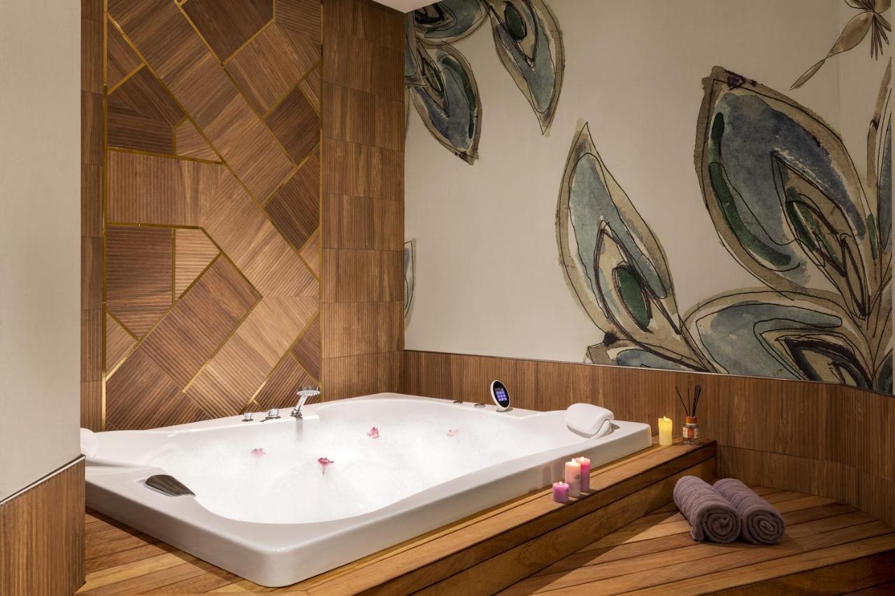 Wyndham Bukhara Hotel Екстериор снимка
